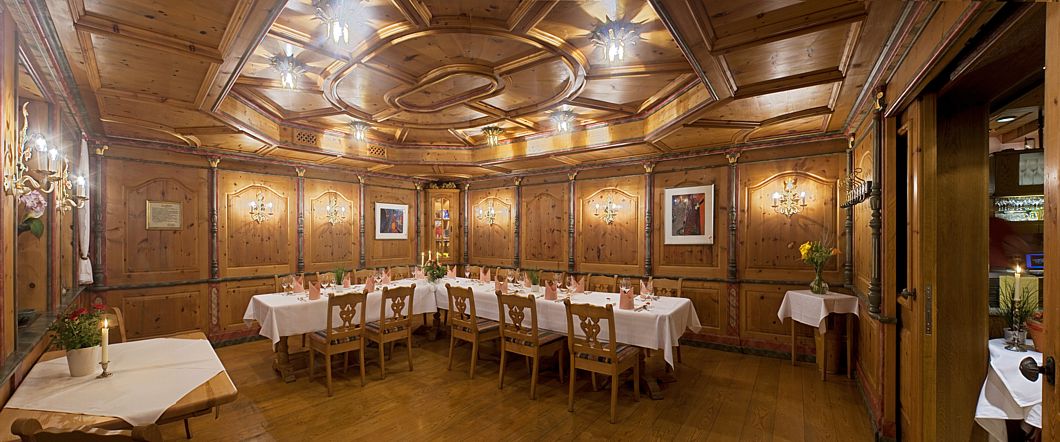 Die historische Holzstube in Knittels Restaurant
